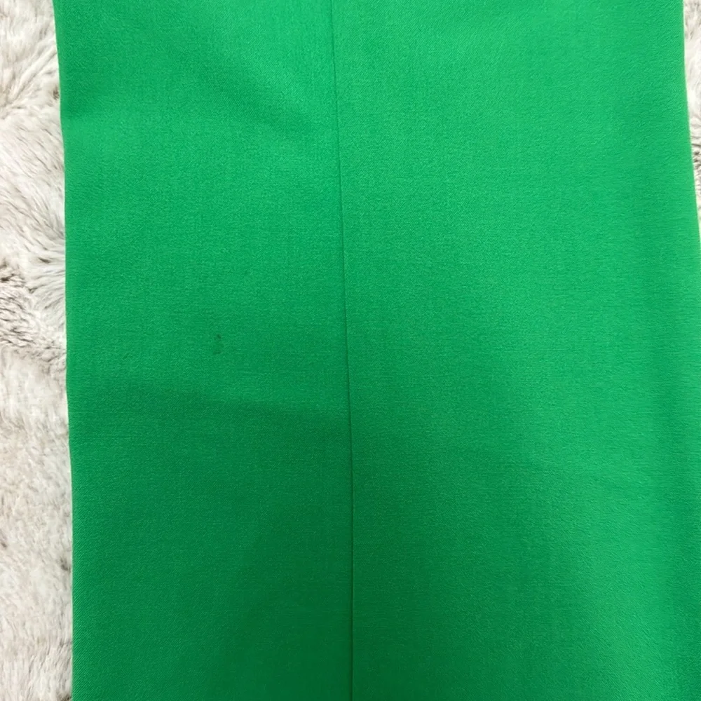 New York & company green dress pants size 4p. - Picture 2 of 3